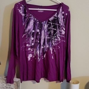 Light weight hooded tee